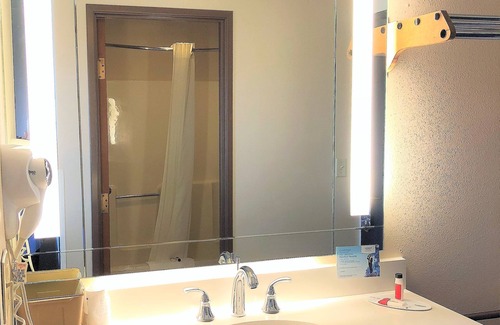 Dodgeville Hotel | Super 8 by Wyndham Dodgeville