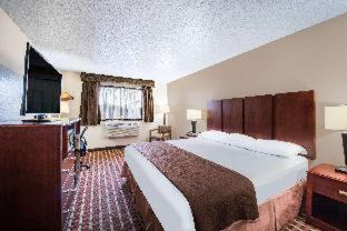 Harlingen Hotel | Super 8 by Wyndham Harlingen TX