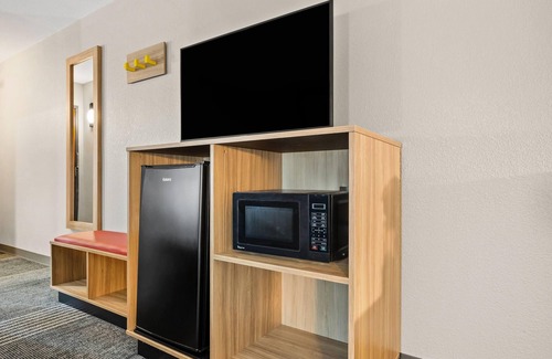 Harrison Hotel | Super 8 by Wyndham Harrison AR