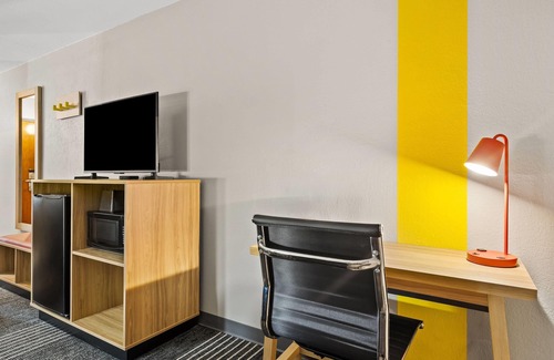 Harrison Hotel | Super 8 by Wyndham Harrison AR