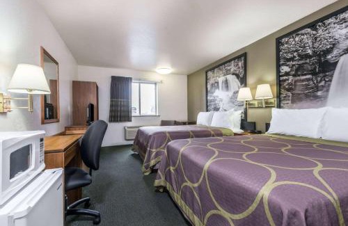 Grant Creek Hotel | Super 8 by Wyndham Missoula/Reserve St.