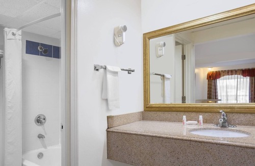 Port Royal Hotel | Super 8 by Wyndham Port Royal/Beaufort