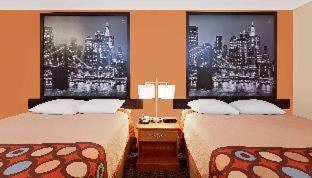 Siloam Springs Hotel | Super 8 by Wyndham Siloam Springs