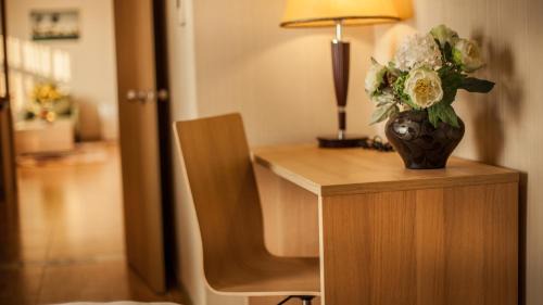 Ba Dinh Hotel | Super Candle Hotel