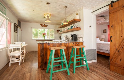 Laurel Casa | Súper cómoda casa de campo, a poca distancia de la playa