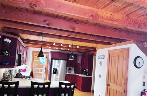 Franklin County Cabina | Super Cute & Cozy Cabin In The Paradise With 65" TV, Hot Tub, Boats, Bikes.....