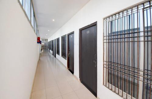 Sultanpur Hotel | Super Hotel O Dariyapur Near Railway Crossing