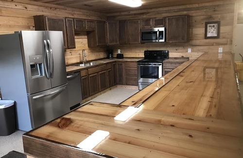 Samburg Cabina | Parker's Place Lodge