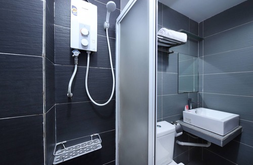 Taman Selesa Jaya Hotel | Super OYO 246 Link Inn