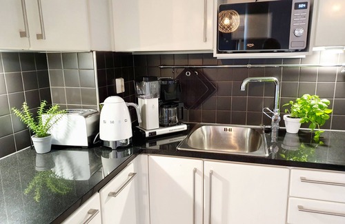 Kamppi Apartamento | Superb 1BR home with sauna and terrace