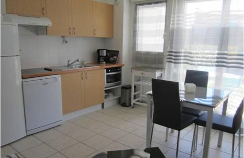 Cambo-les-Bains Apartamento | SUPERBE APPART AVEC JARDIN ET PISCINE