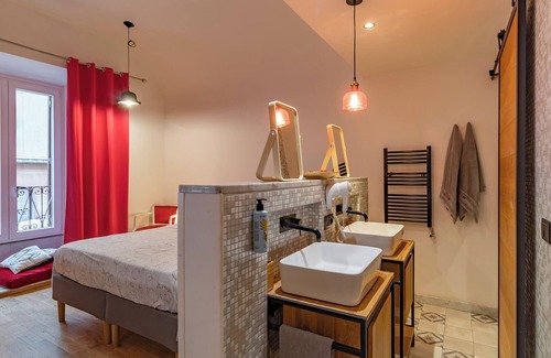 Rione XVI Ludovisi Cama Y Desayuno | SuperDAB