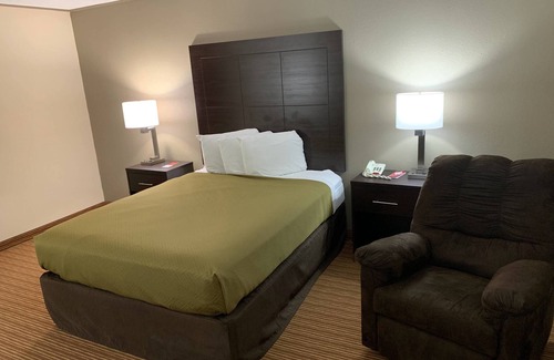 Massena Hotel | SureStay by Best Western Massena