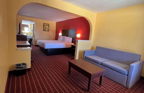 Gulfport Hotel | SureStay by Best Western Gulfport