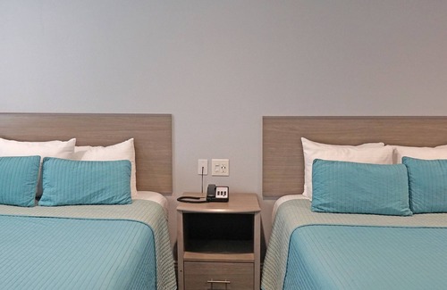 Huntington Beach Hotel | Surf City Inn - Near Seal Beach Pier