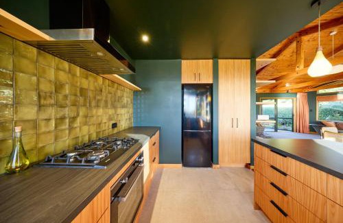 Hapuku Casa | Surfwatch House