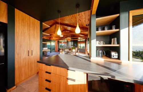 Hapuku Casa | Surfwatch House