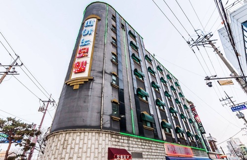 Suwon Hotel | Suwon Piano