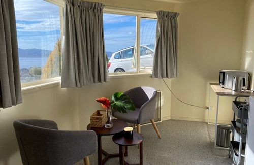 Sandy Bay Apartamento | Swan Sea Cozy Room at Sandy Bay