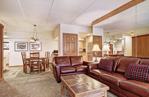 Peak 9 Condominio | Sweeping Summer Views 2br 2ba Slopeside Near Downtown 2 Bedroom Condo by RedAwning