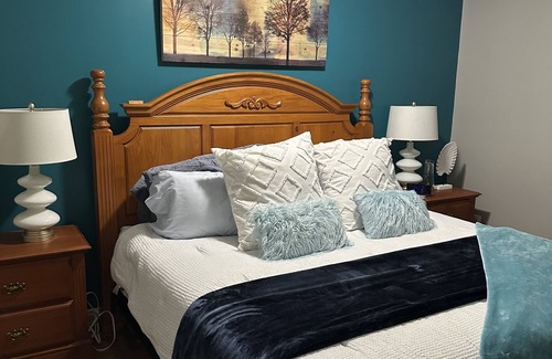 Digby County Cabaña | 🌲Swim, Sun, Sunsets, Fish, relax, campfires, walk🎏To be enjoyed all year long