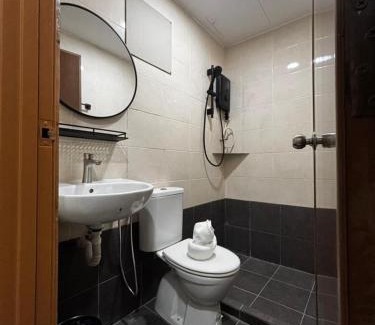 Bandar Baru Salak Tinggi Hotel | Swing & Pillows - KLIA 1, KLIA 2 Salak Tinggi