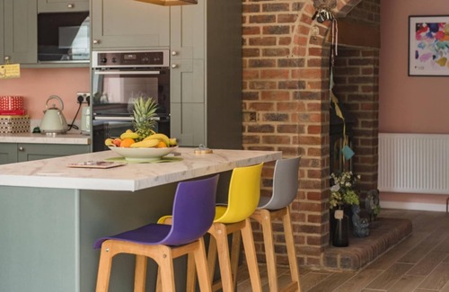 Staple Casa | Sycamores, Staple, Kent