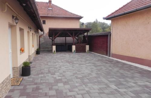 Tokaj Apartamento | Türkiz Apartman