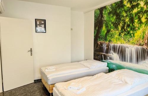 Krefeld Apartamento | T&K Apartments - Krefeld Zentrum - 1 and 2 room Apartments 20min to Fair DUS