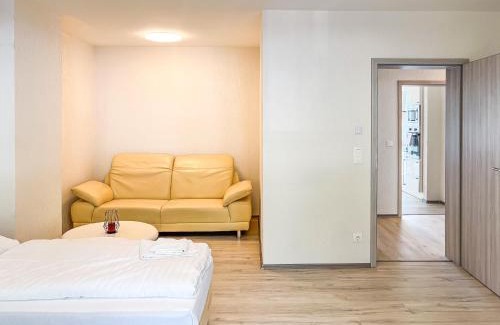 Duisburg Sud Apartamento | T&K Apartments near Messe Fair Trade Düsseldorf und Airport EG