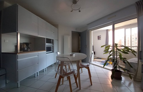 Montpellier Apartamento | T1 36m² very well located at the Corniche, in seaside residence with swimming pool