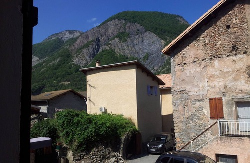 Rochebrune Apartamento | T2 in the village of Rochebrune 05190 Hautes Alpes. Provence-Alpes-Côte d'Azur