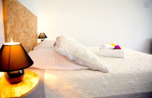 Sainte-Clotilde Apartamento | T2 Le Bel'vue 2étoiles 55m2 Rénové avec vue - 10' de l'aéroport - Situation idéale