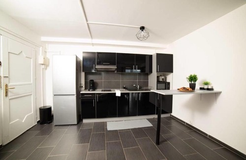 Sainte-Clotilde Apartamento | T2 Le Bel'vue 2étoiles 55m2 Rénové avec vue - 10' de l'aéroport - Situation idéale