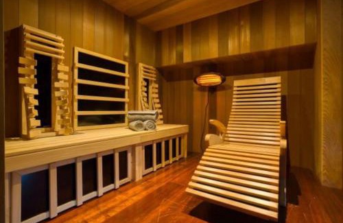 Ittre Alquiler De Eote | Tabor 67 Luxury Houseboat