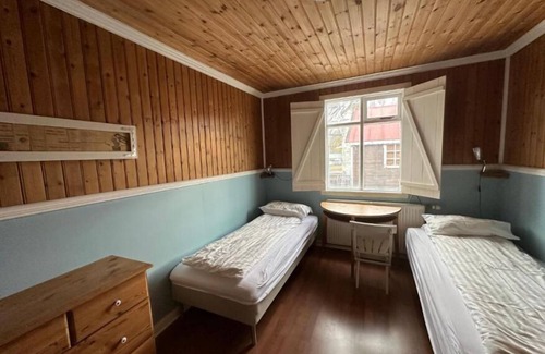 Reydarfjoerdur Casa | Taergesen Guesthouse