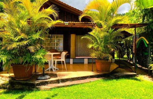 Punaauia Casa | TAHITI - VAIAVA Beach Cottage