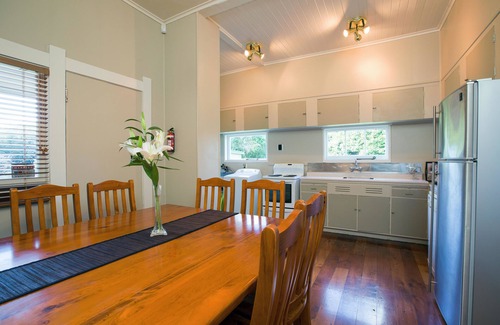 Hawera Cabina | Tairoa Lodge & Cottage