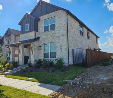 Forney Casa | Talia Heaven