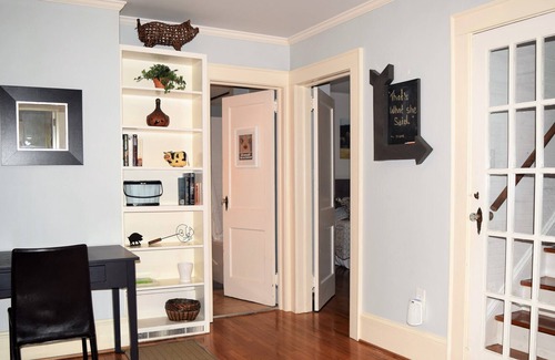 Lincolnton Casa | Talk of the Town (Down) Charming Renovated Home