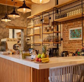 Barrio de Guadalupe Hotel | Taller de Juan - Casa Hotel