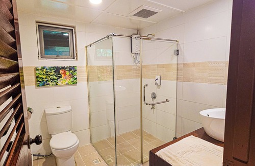 Kota Kinabatangan Hotel | Tanini Kinabatangan (Formerly Known as Nature Lodge Kinabatangan)