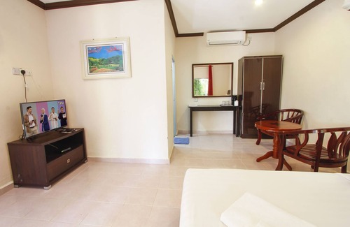 Air Hangat Hotel | Tanjung Puteri Motel