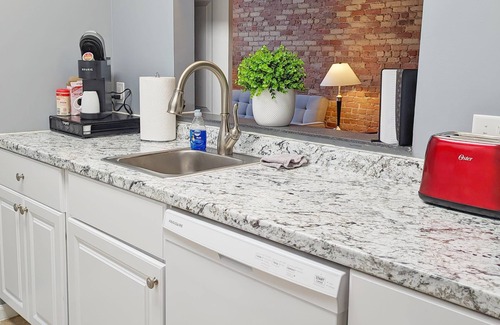 Bay City Apartamento | Tanner Bldg Apt 7 - 2 bedroom (Downtown)