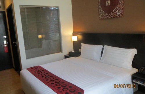 Kuala Belait Hotel | Tat Place Hotel