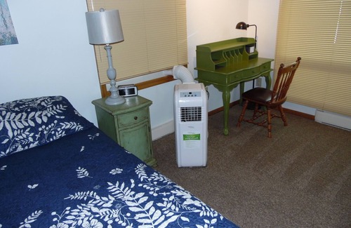 East Tawas Casa | Tawas Inland lake come view the beauty of this ever changing lake