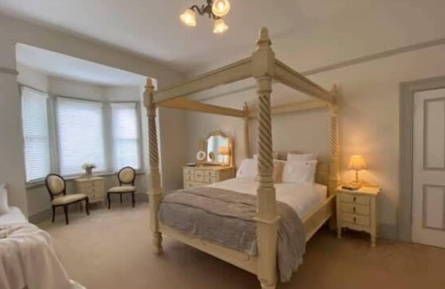 Blayney Cama Y Desayuno | Te Rata House - Master Suite