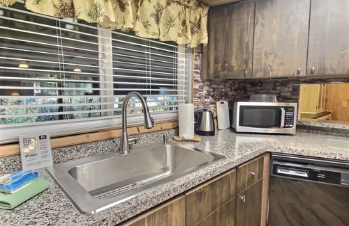 Packwood Cabina | Tee Time | BBQ, Wifi | 3 Bed, 2 Bath