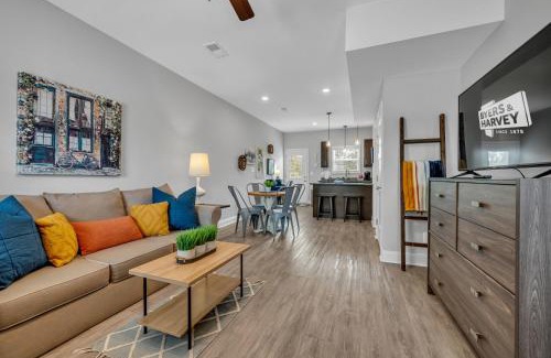 Clarksville Casa | Tee Time Treasures in Sango (1625 Gold Club Ln, #602)