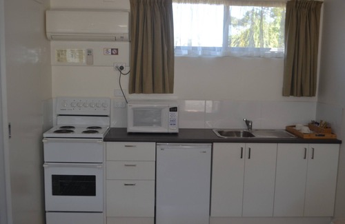 Gulgong Hotel | Ten Dollar Town Motel